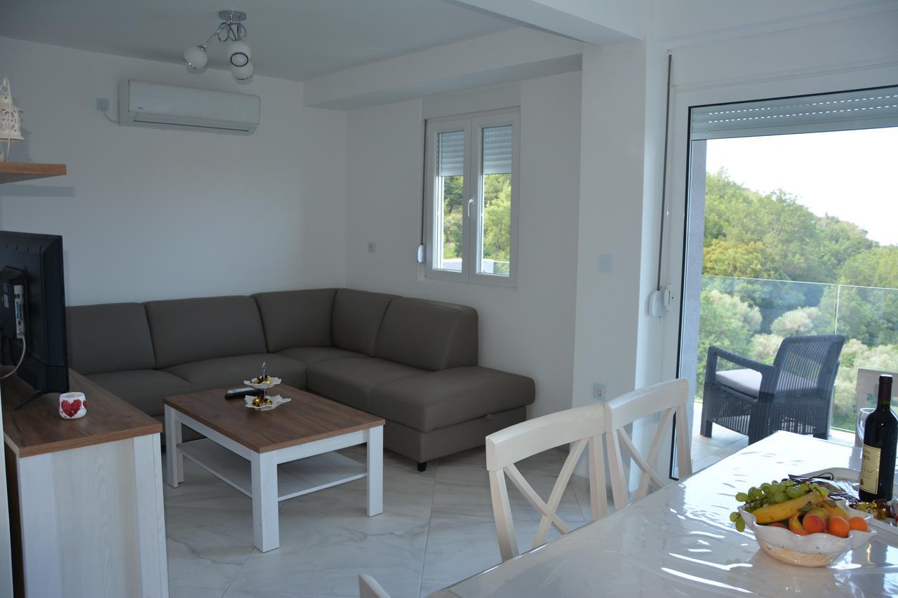 Apartments Djedovic 2 Petrovac Exterior foto